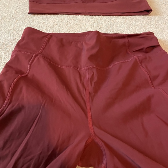 Lululemon outfit - Picture 5 of 5